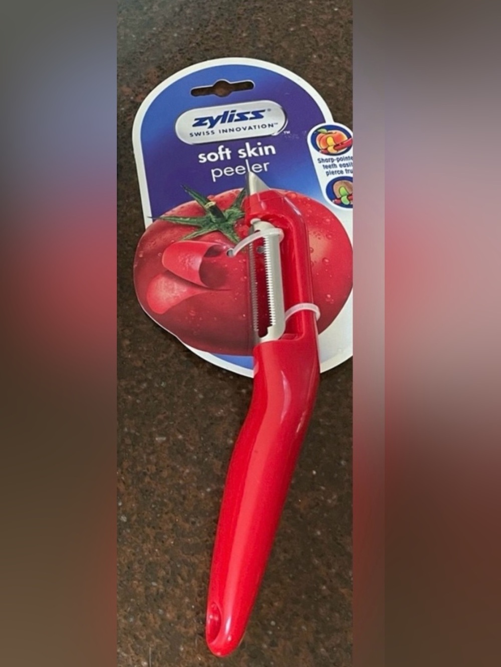 Zyliss Soft Skin Peeler NWT